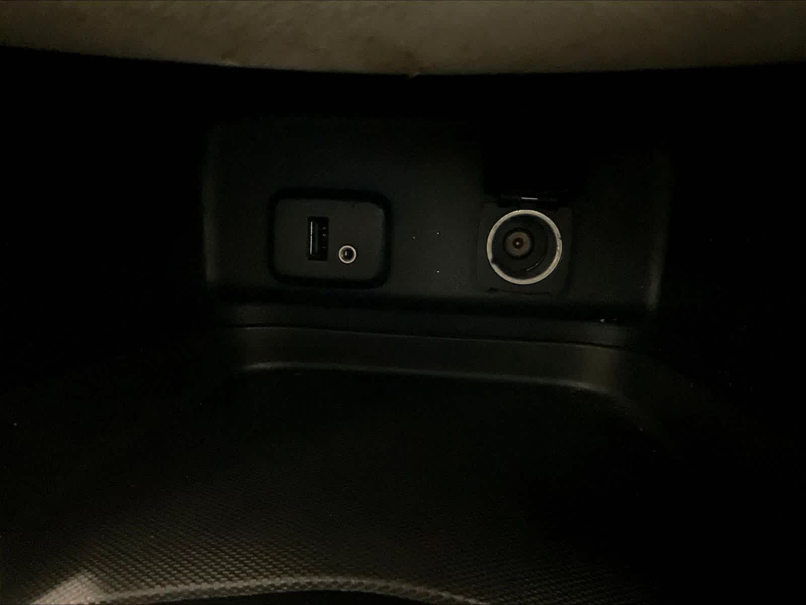 2018 Chevrolet Equinox LS - Photo 26