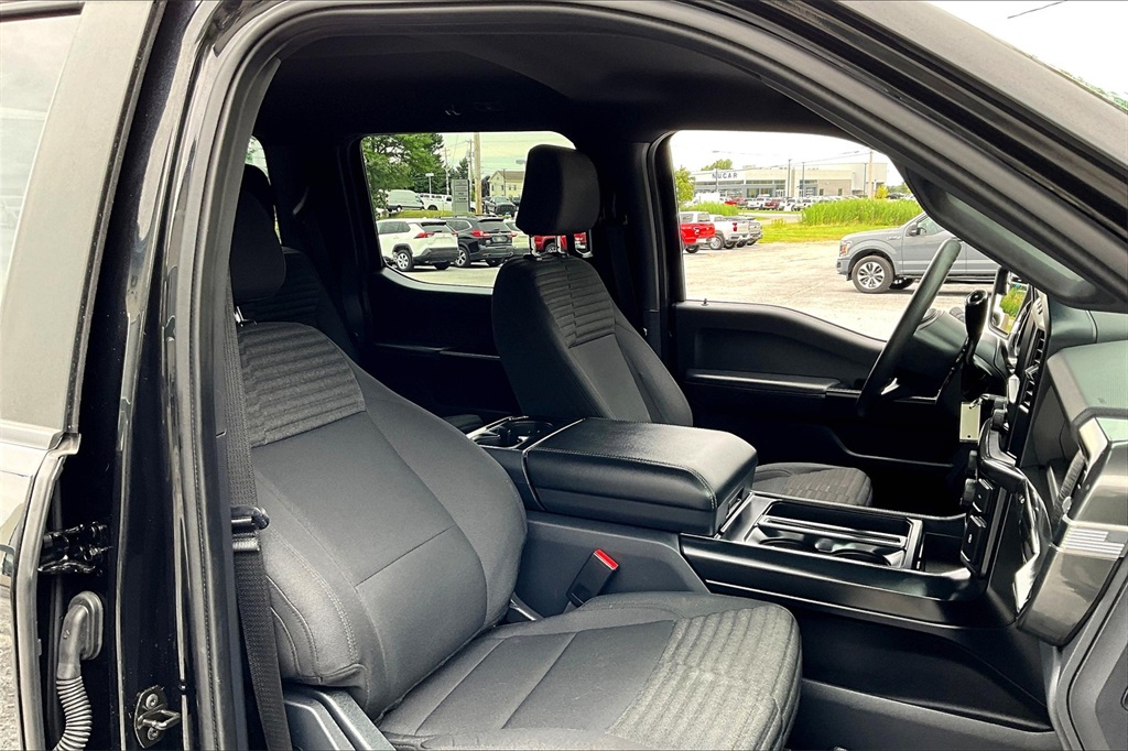 2023 Ford F-150 XL - Photo 11