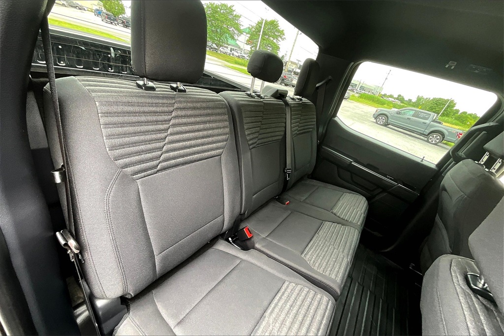 2023 Ford F-150 XL - Photo 16