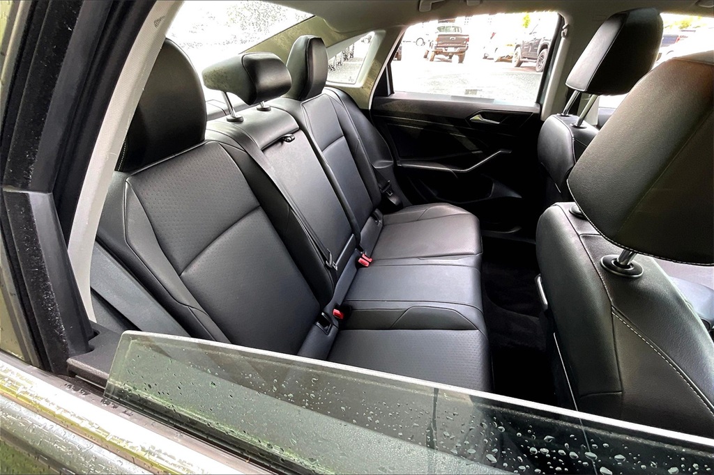 2019 Volkswagen Jetta SEL - Photo 18