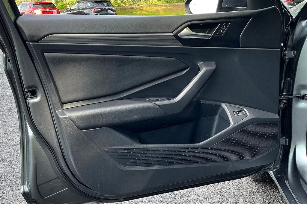 2019 Volkswagen Jetta SEL - Photo 9