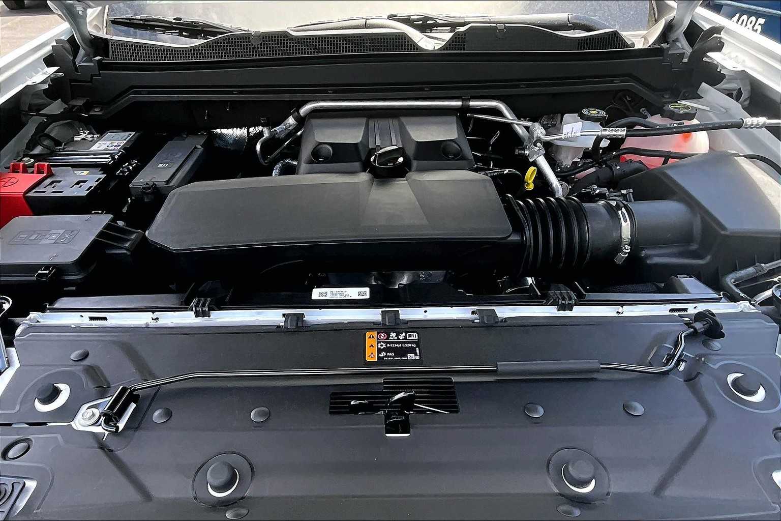 2025 Chevrolet Colorado 4WD LT - Photo 16