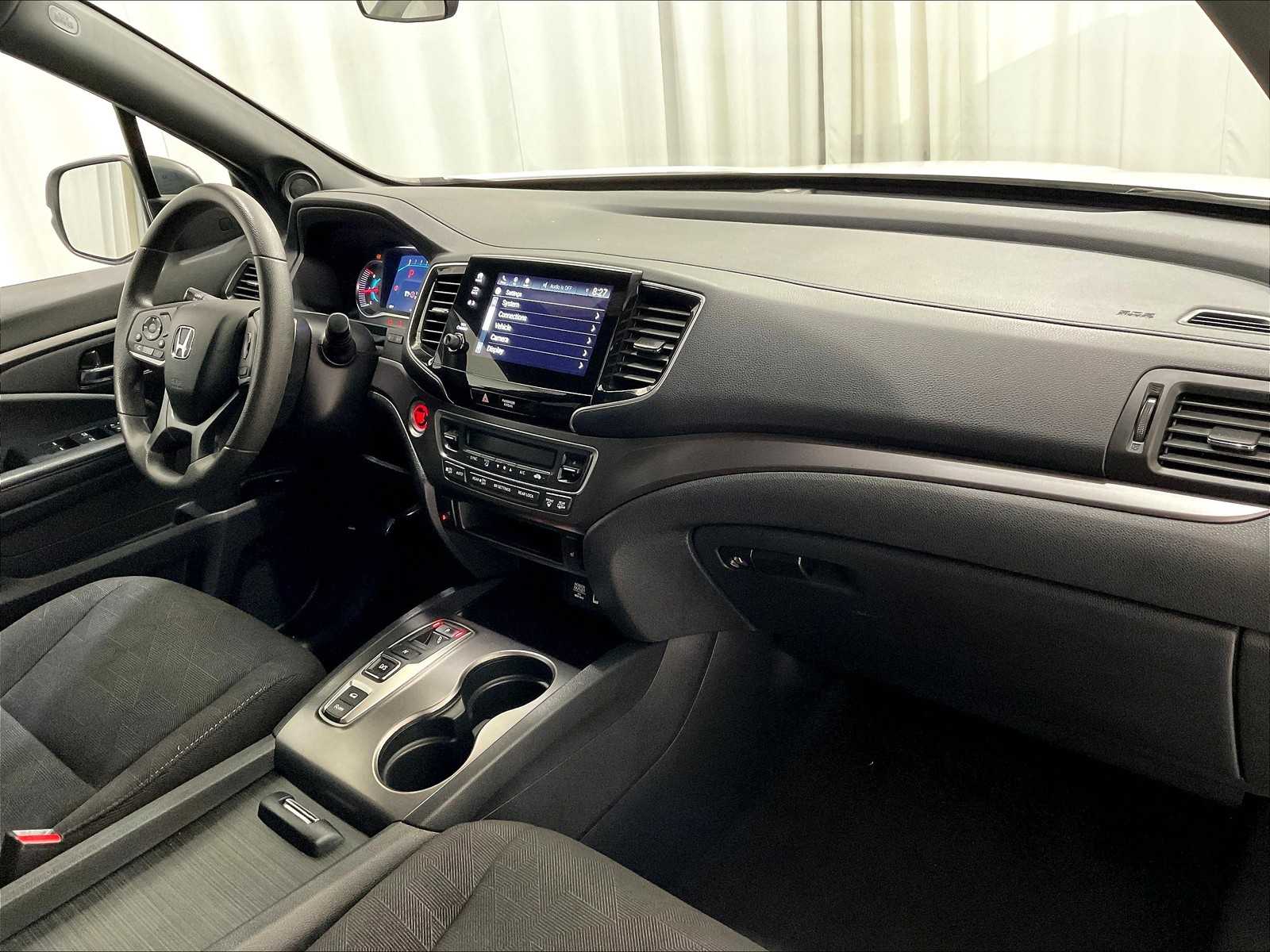 2022 Honda Pilot Sport - Photo 14