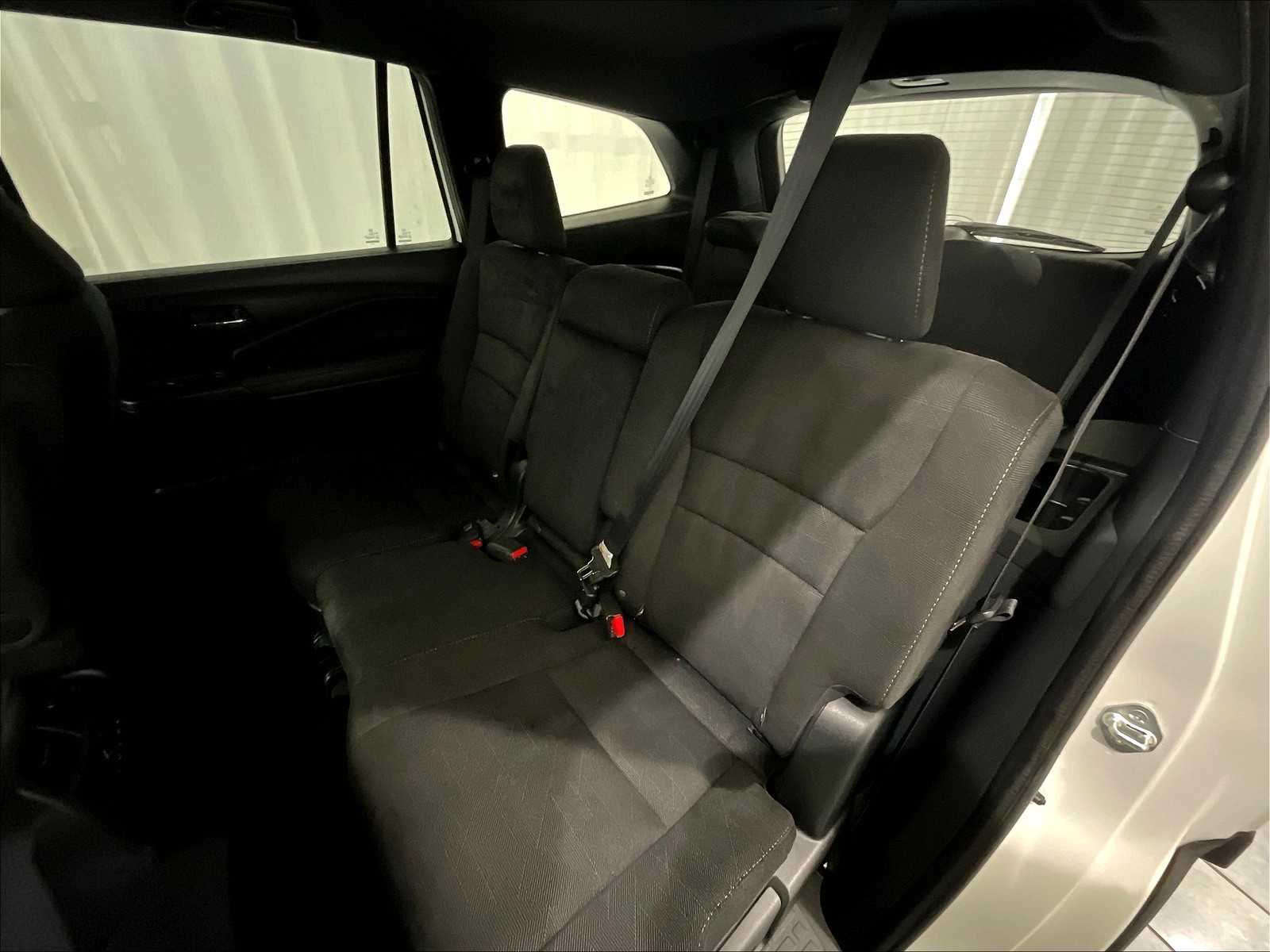 2022 Honda Pilot Sport - Photo 15