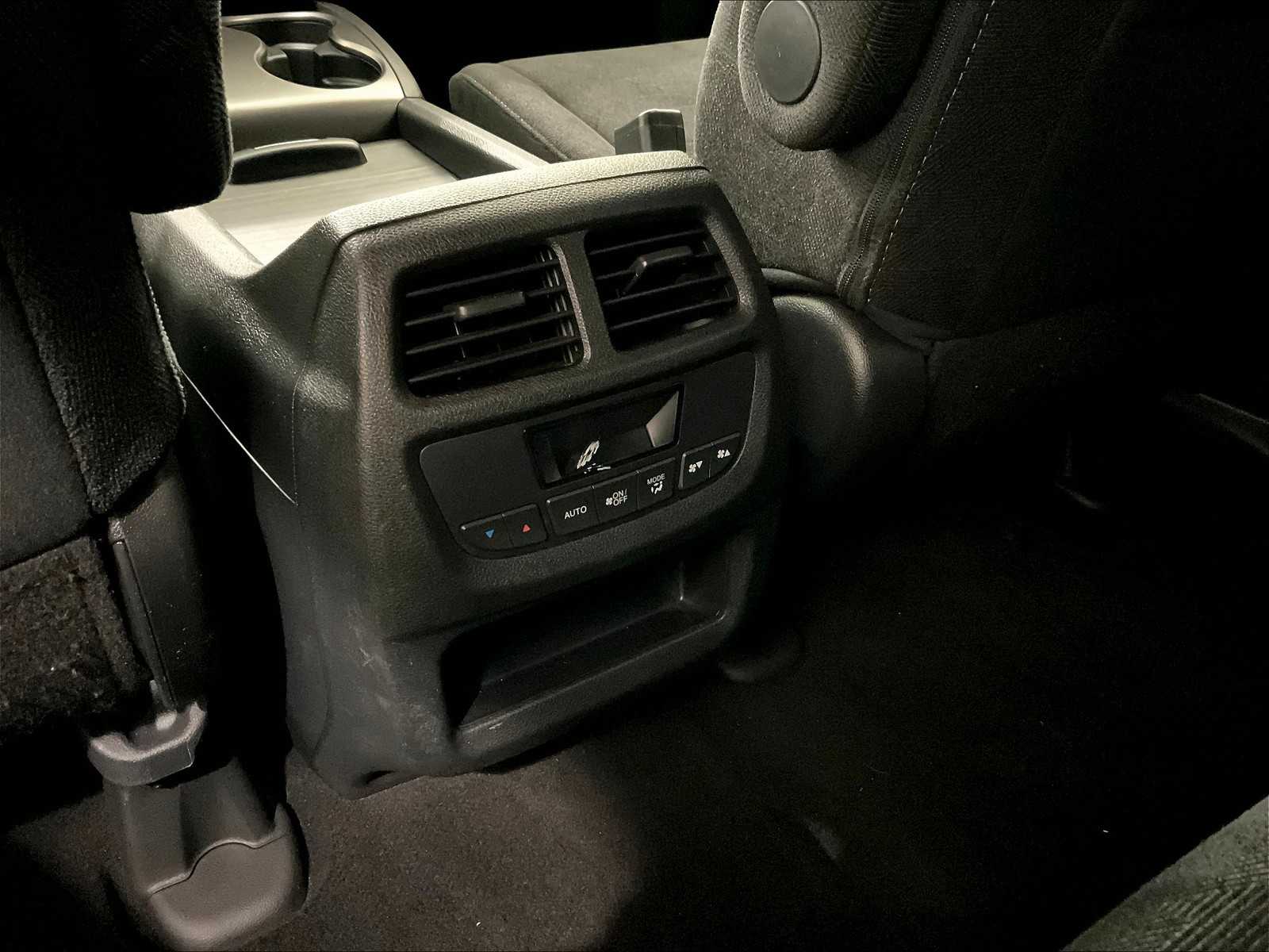 2022 Honda Pilot Sport - Photo 28