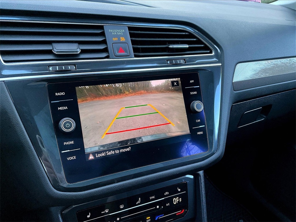 2022 Volkswagen Tiguan 2.0T SE - Photo 15