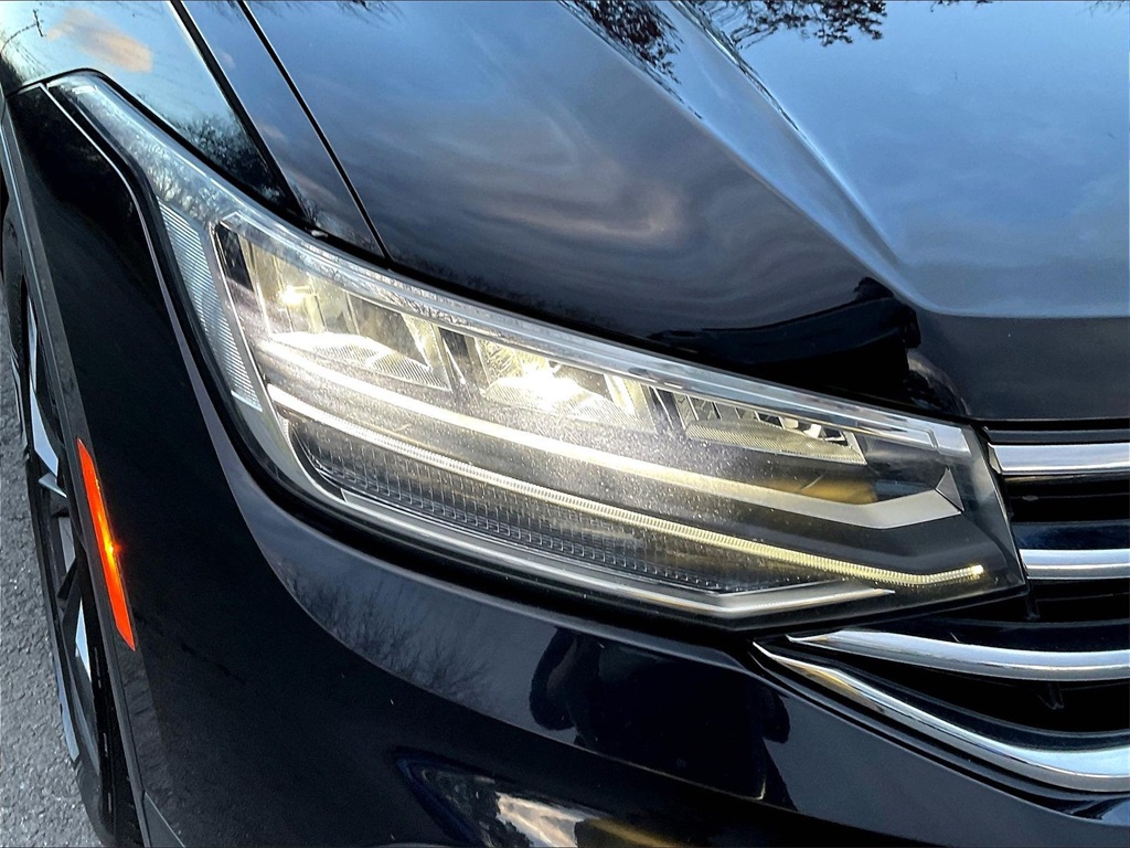 2022 Volkswagen Tiguan 2.0T SE - Photo 29