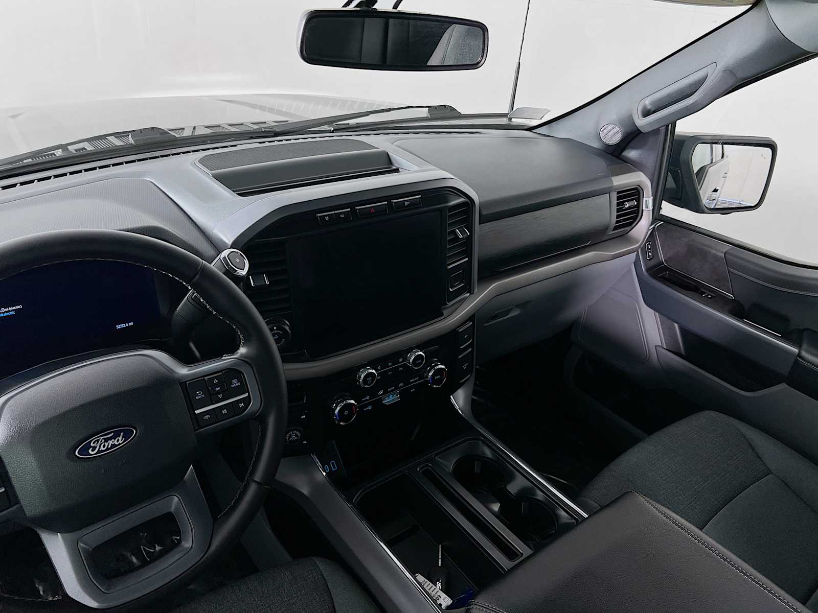 2024 Ford F-150 XLT - Photo 23