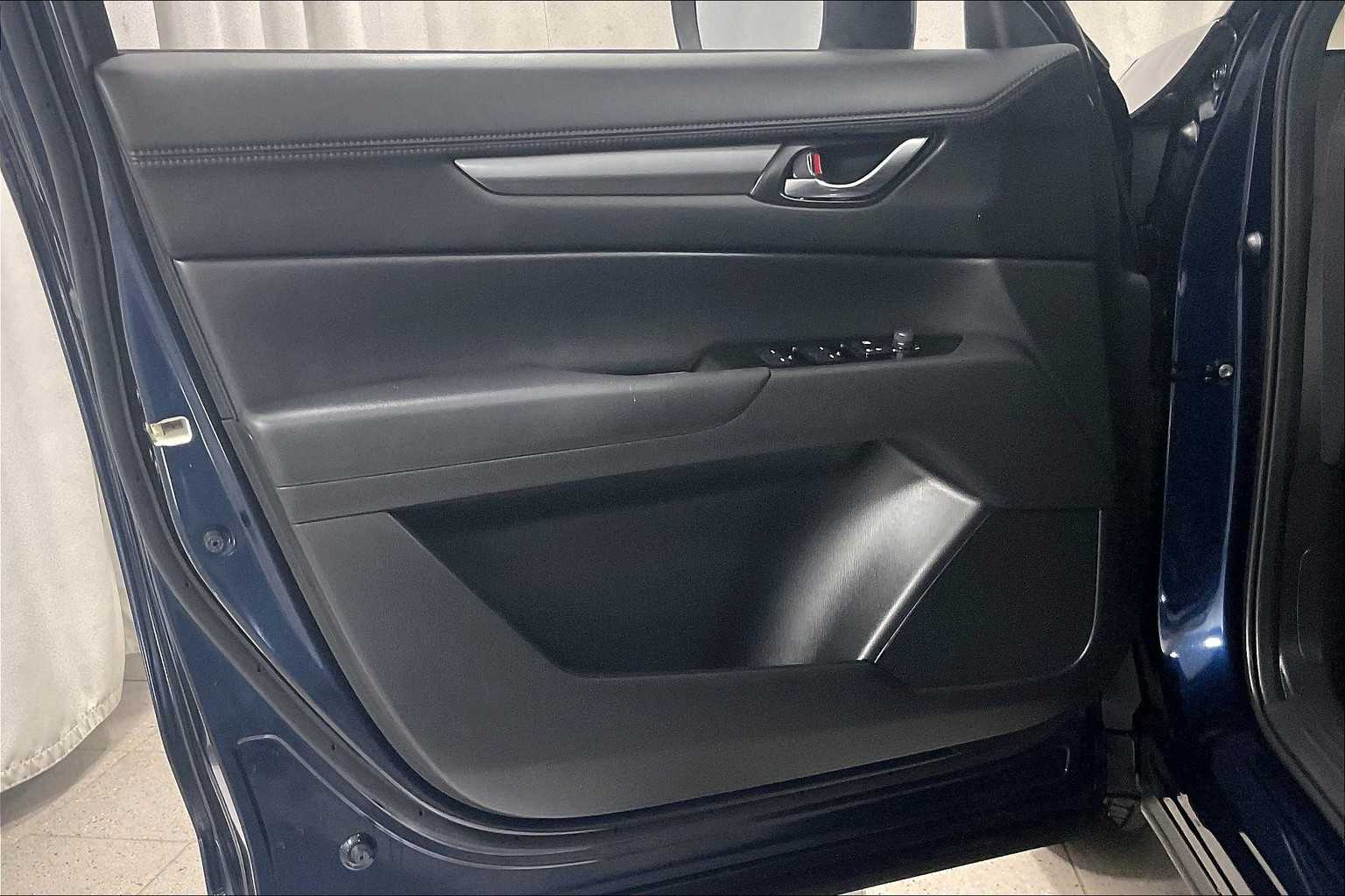 2023 Mazda CX-5 2.5 S Preferred Package - Photo 9