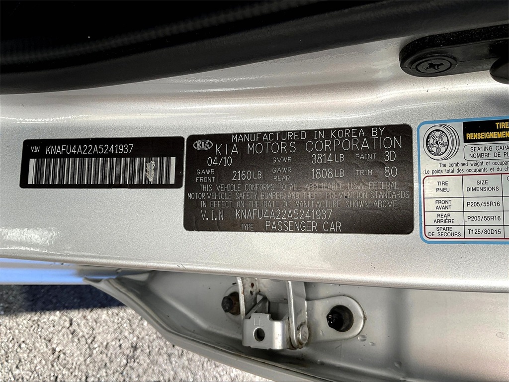 2010 Kia Forte EX - Photo 29