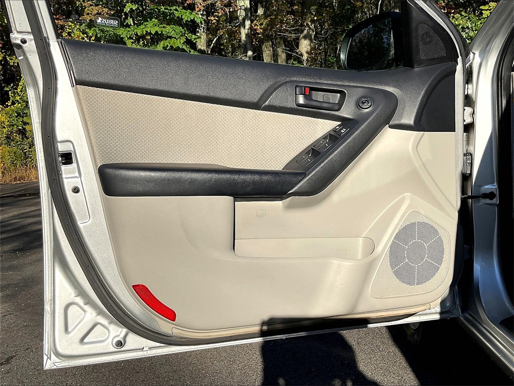 2010 Kia Forte EX - Photo 9