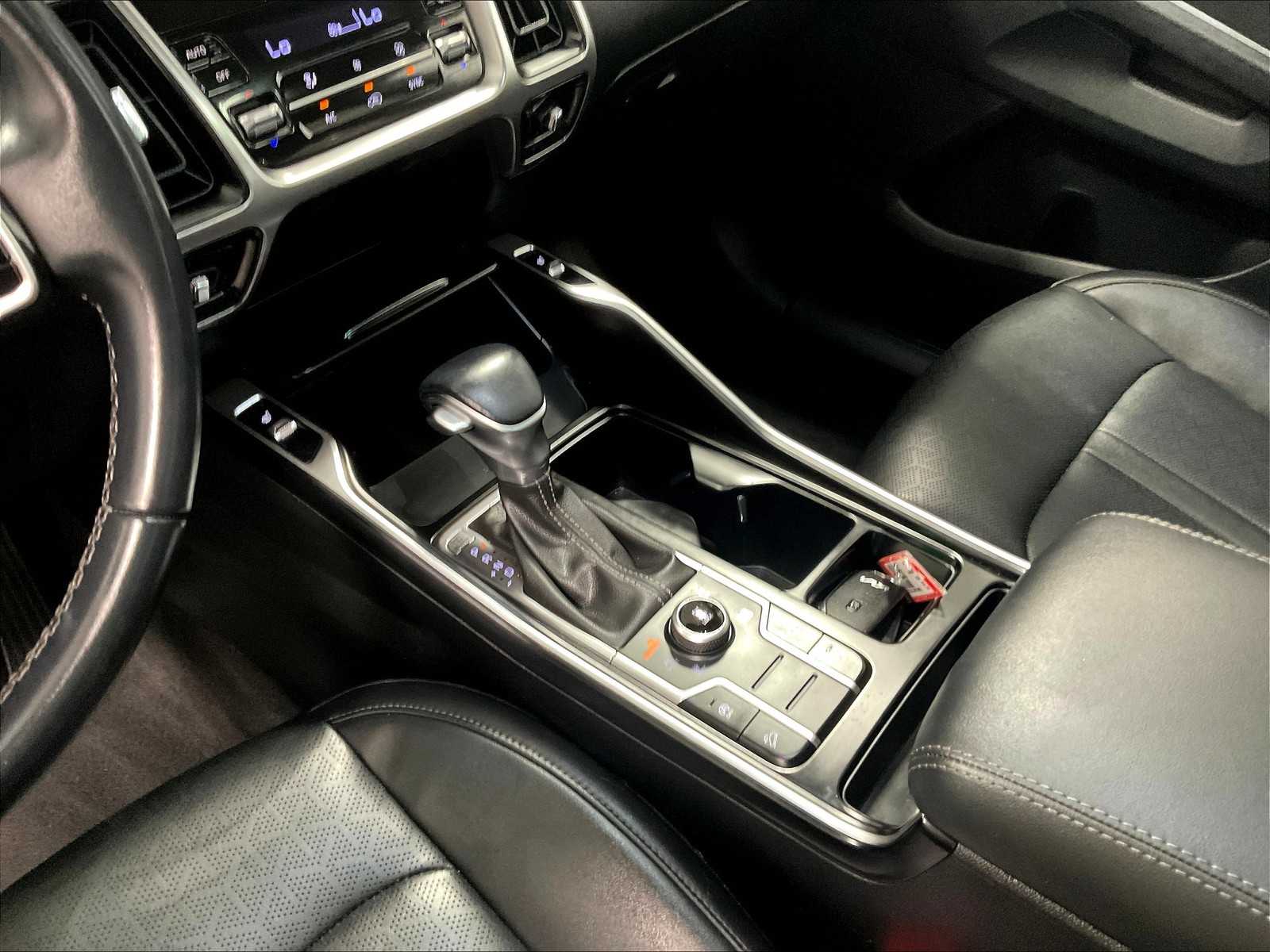 2022 Kia Sorento X-Line S - Photo 20