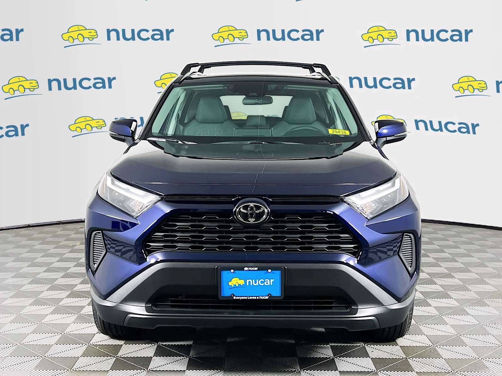 2025 Toyota RAV4 XLE - Photo 2