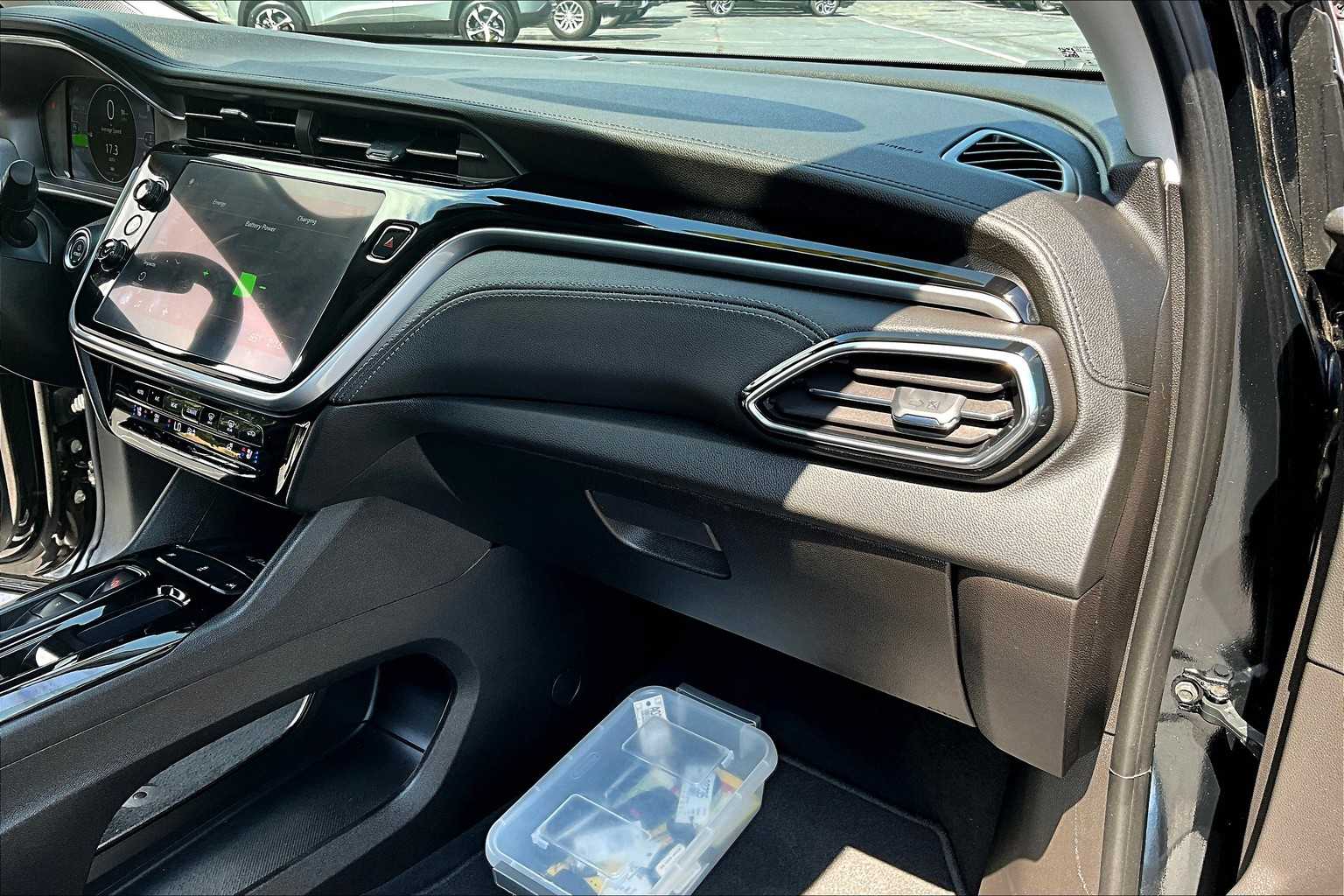 2023 Chevrolet Bolt EUV LT - Photo 13
