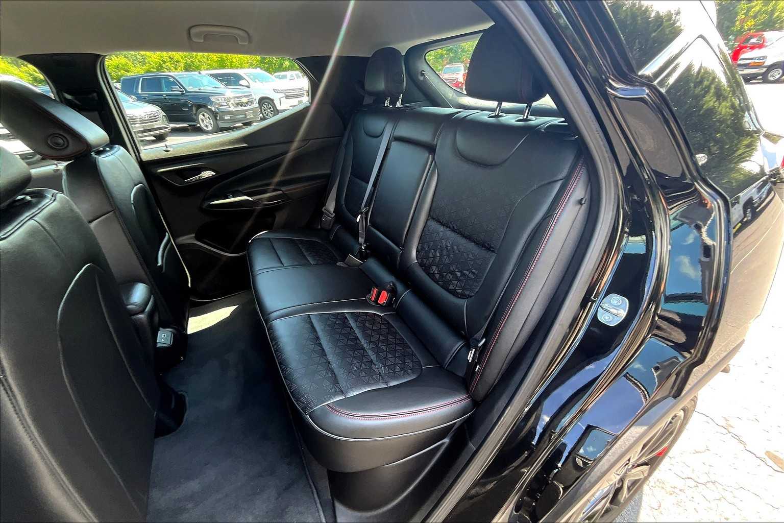 2023 Chevrolet Bolt EUV LT - Photo 14