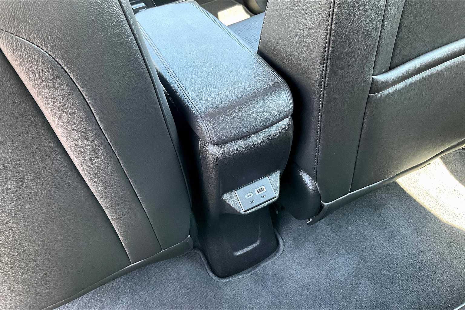 2023 Chevrolet Bolt EUV LT - Photo 28