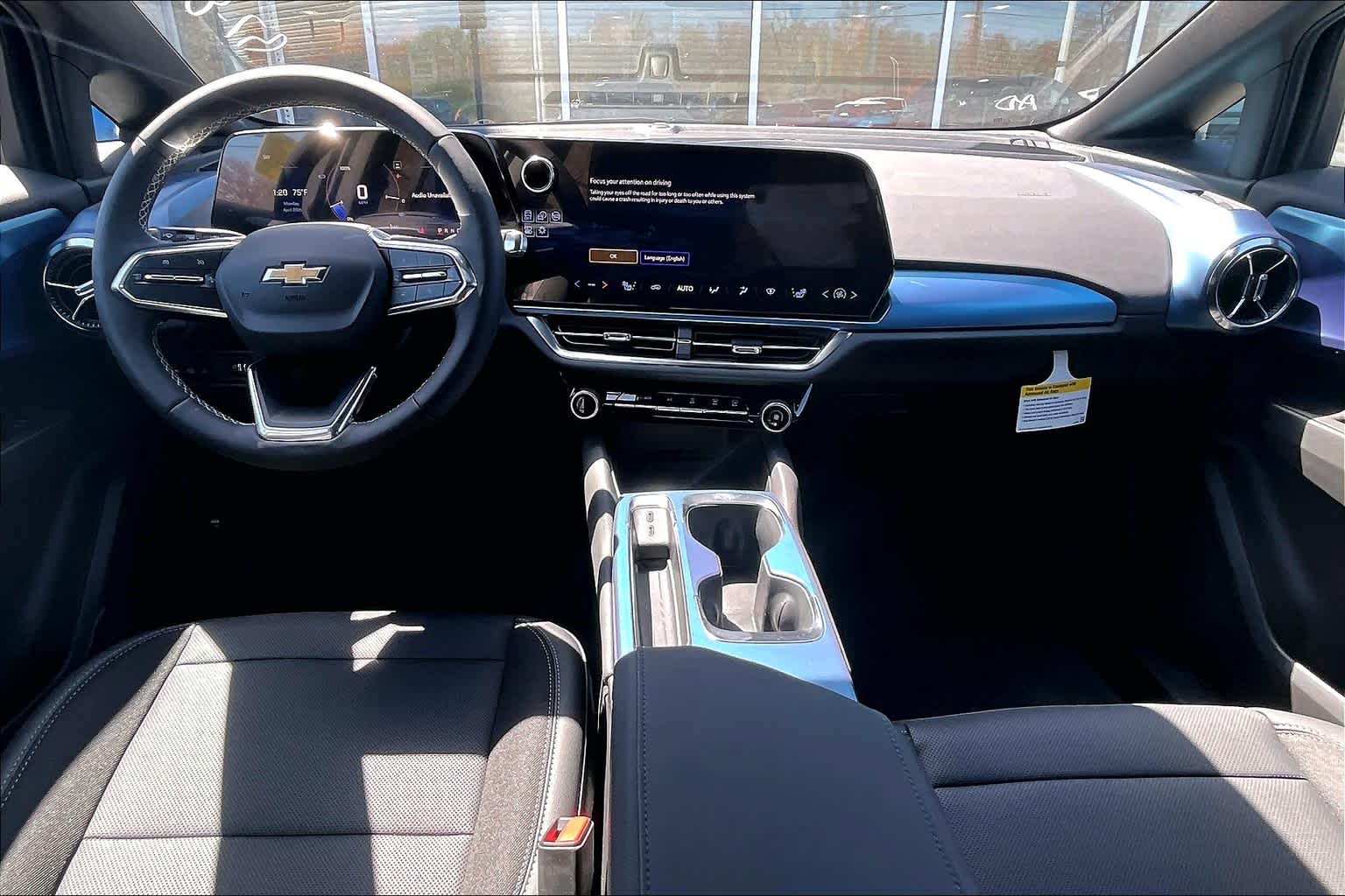 2025 Chevrolet Equinox EV LT2 w/PDE - Photo 11