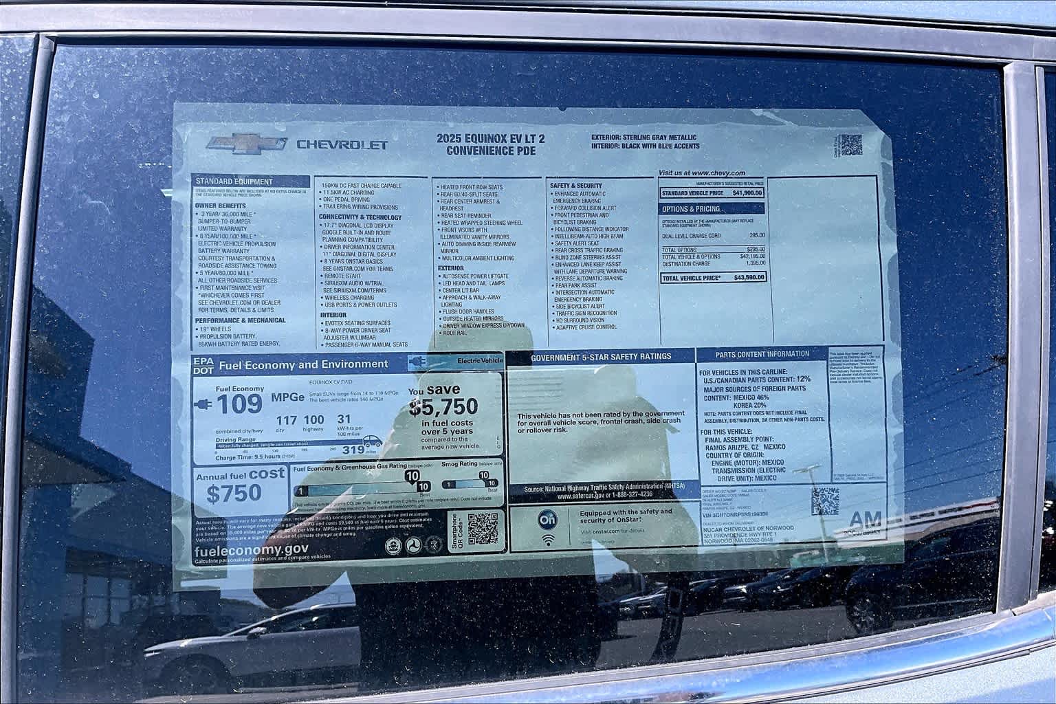 2025 Chevrolet Equinox EV LT2 w/PDE - Photo 17