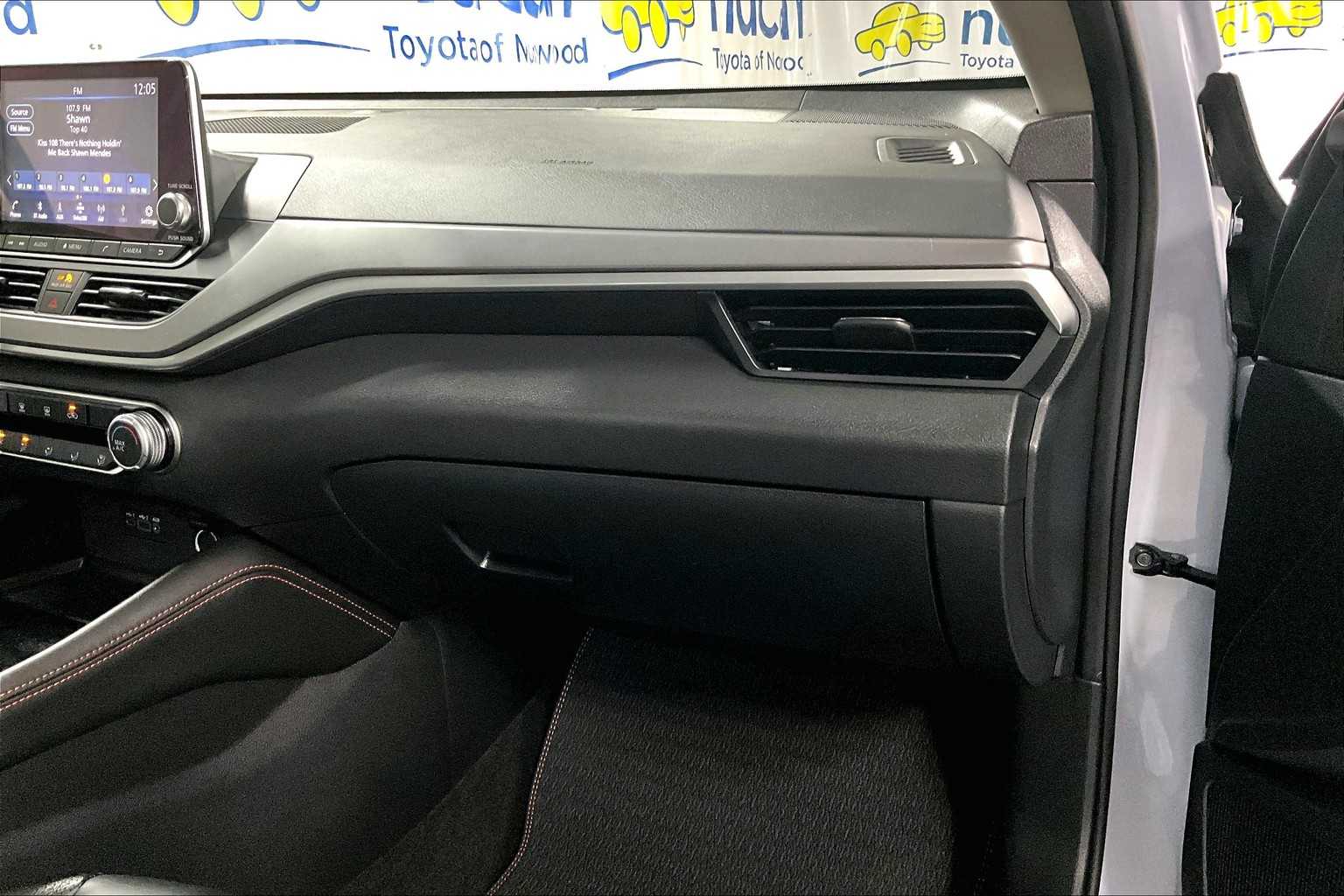 2024 Nissan Altima 2.5 SR - Photo 13