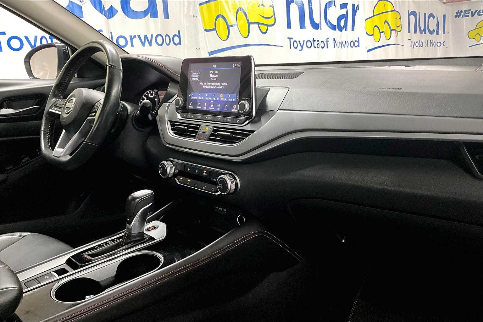2024 Nissan Altima 2.5 SR - Photo 14