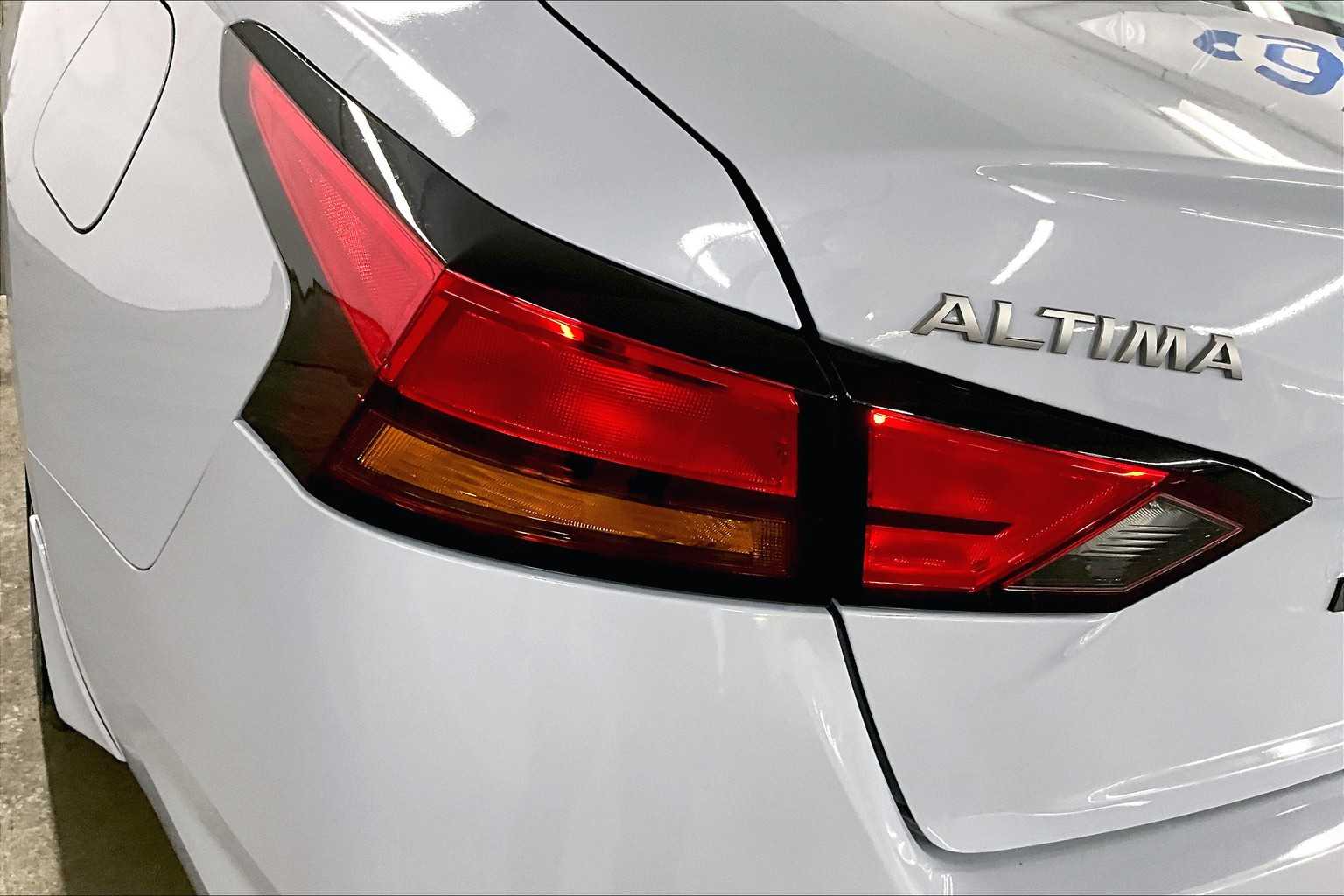 2024 Nissan Altima 2.5 SR - Photo 32