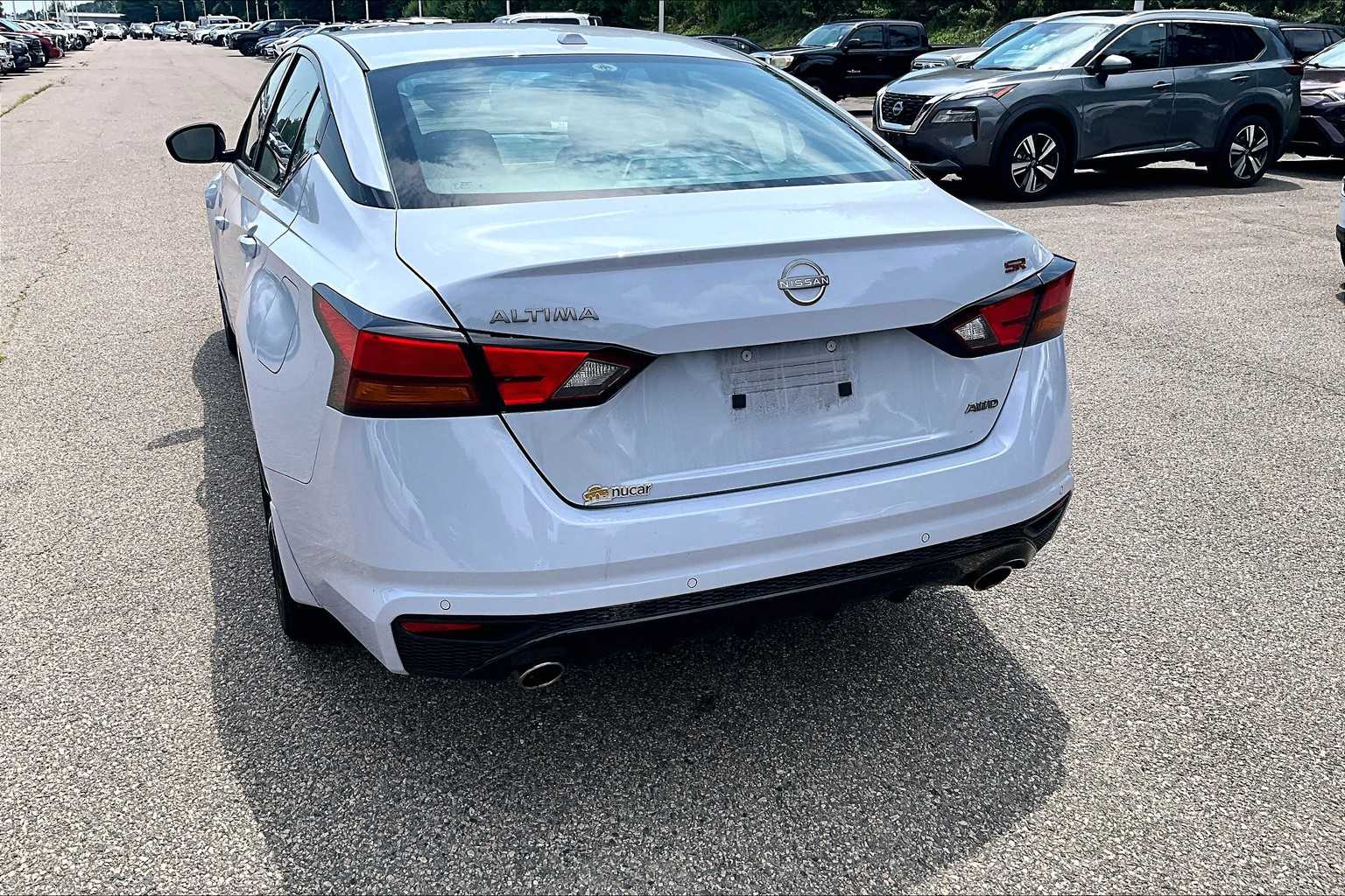 2024 Nissan Altima 2.5 SR - Photo 7