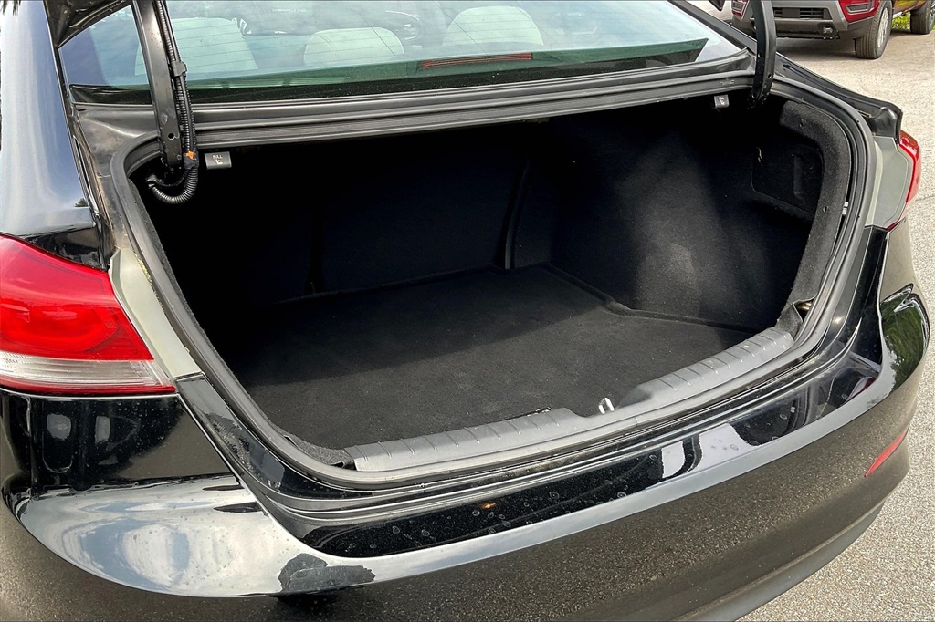 2018 Hyundai Elantra SEL - Photo 32
