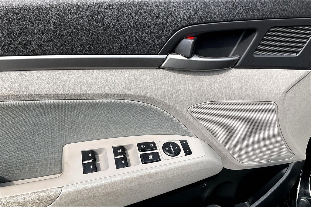 2018 Hyundai Elantra SEL - Photo 34