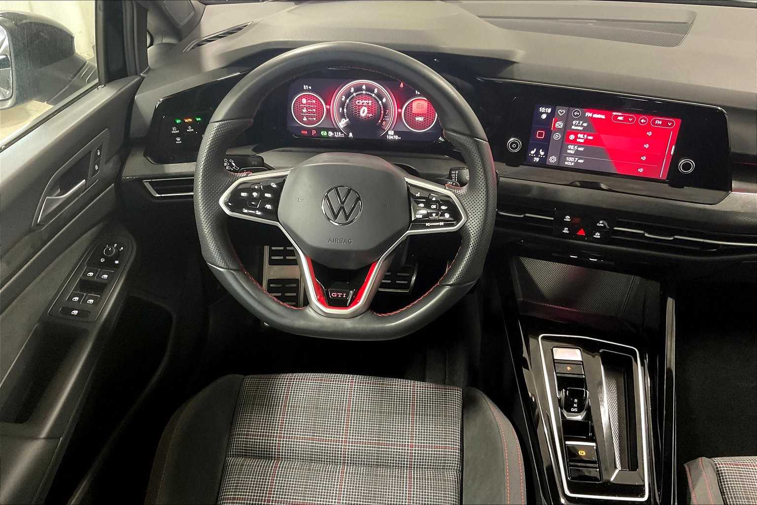 2024 Volkswagen Golf GTI S - Photo 17