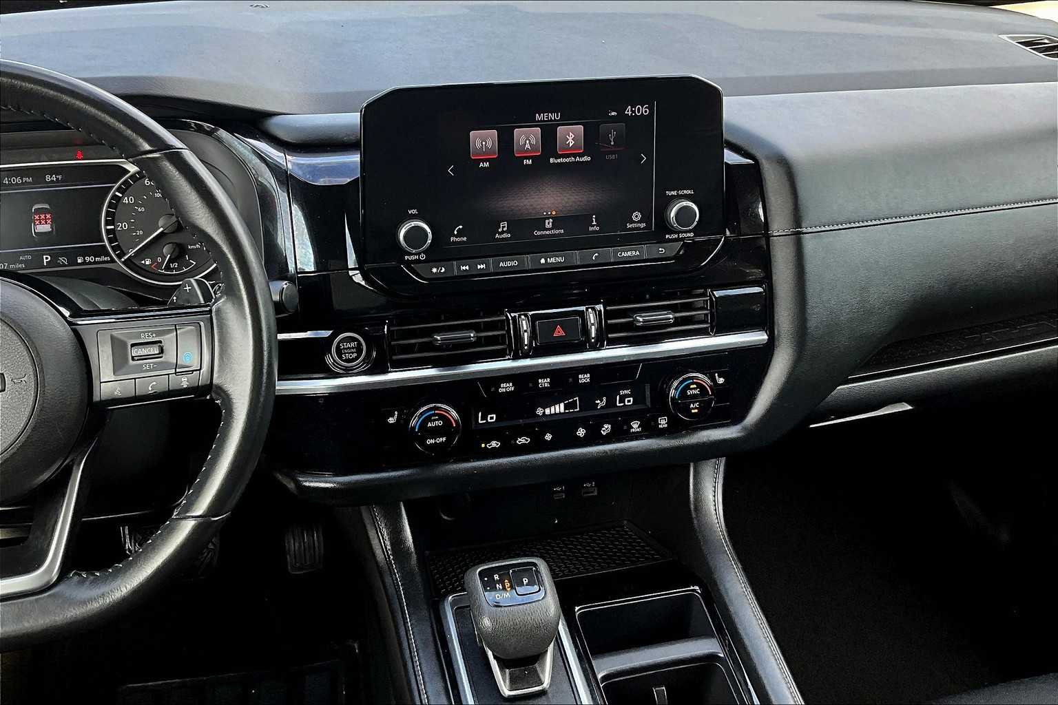 2023 Nissan Pathfinder SV - Photo 19