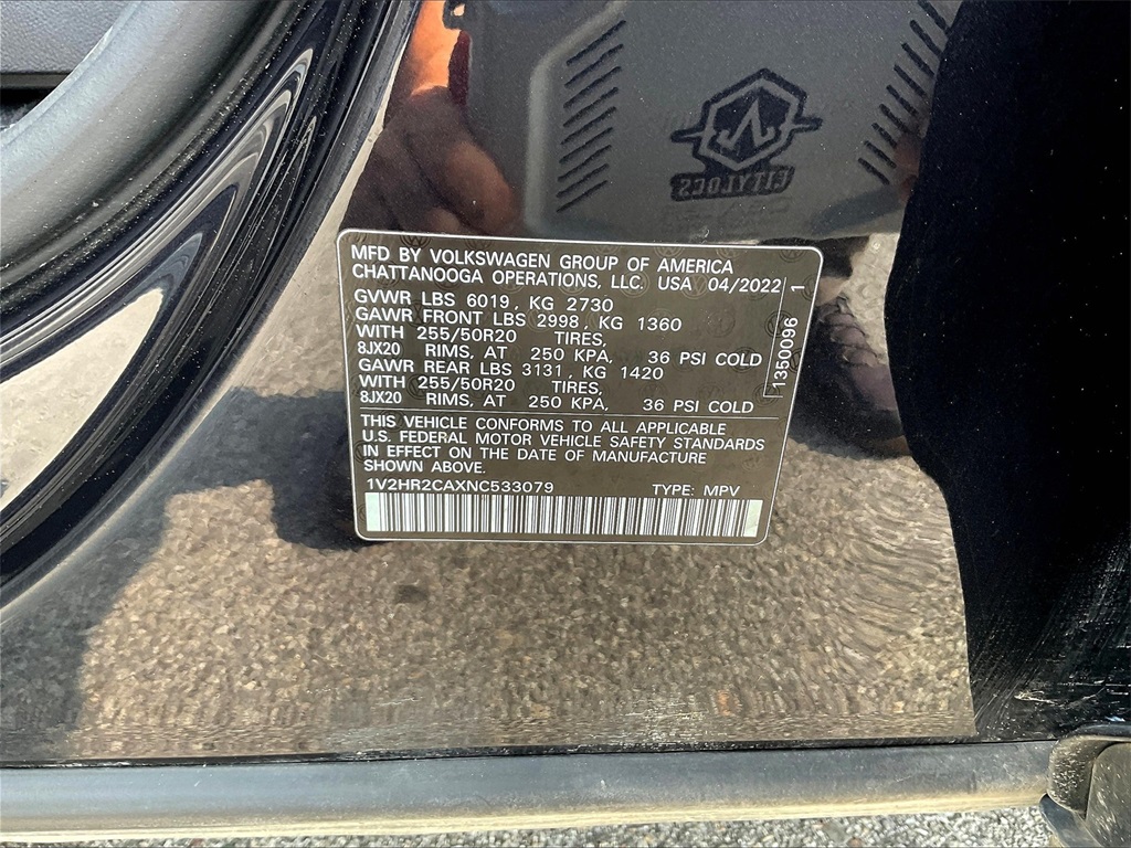 2022 Volkswagen Atlas 3.6L V6 SE w/Technology - Photo 32