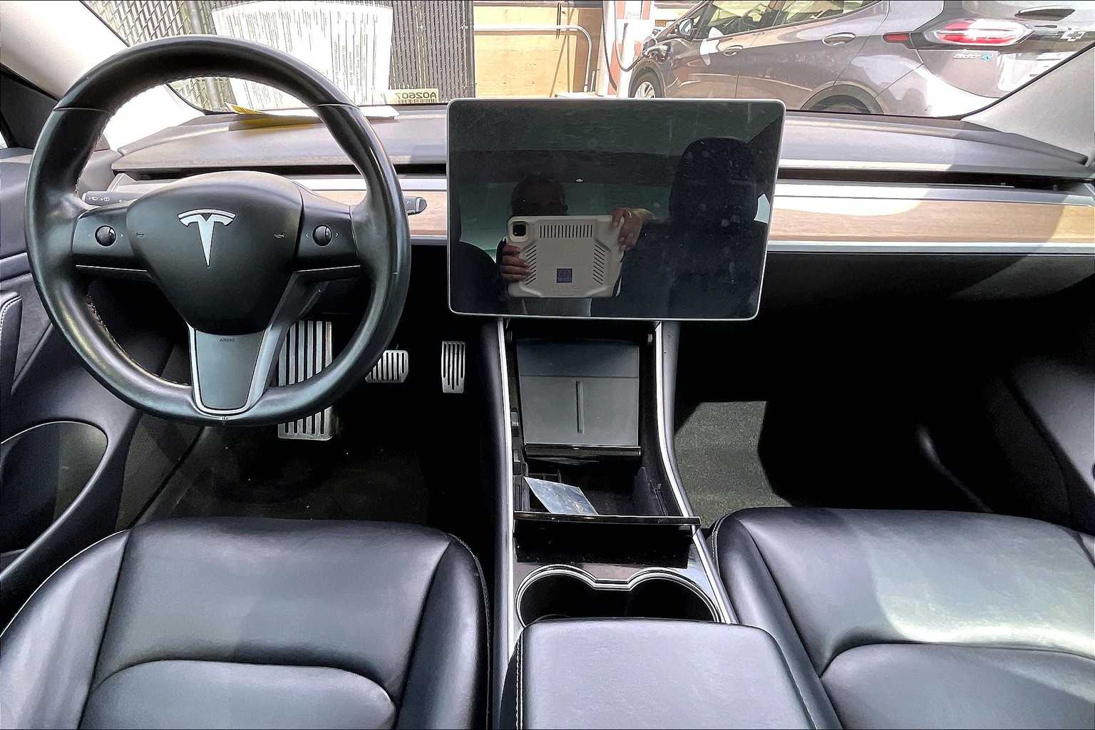 2018 Tesla Model 3 Long Range Battery - Photo 21