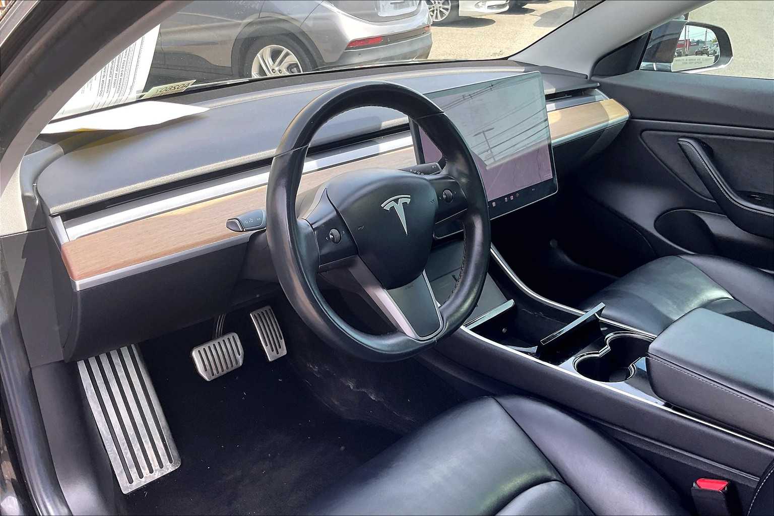 2018 Tesla Model 3 Long Range Battery - Photo 8
