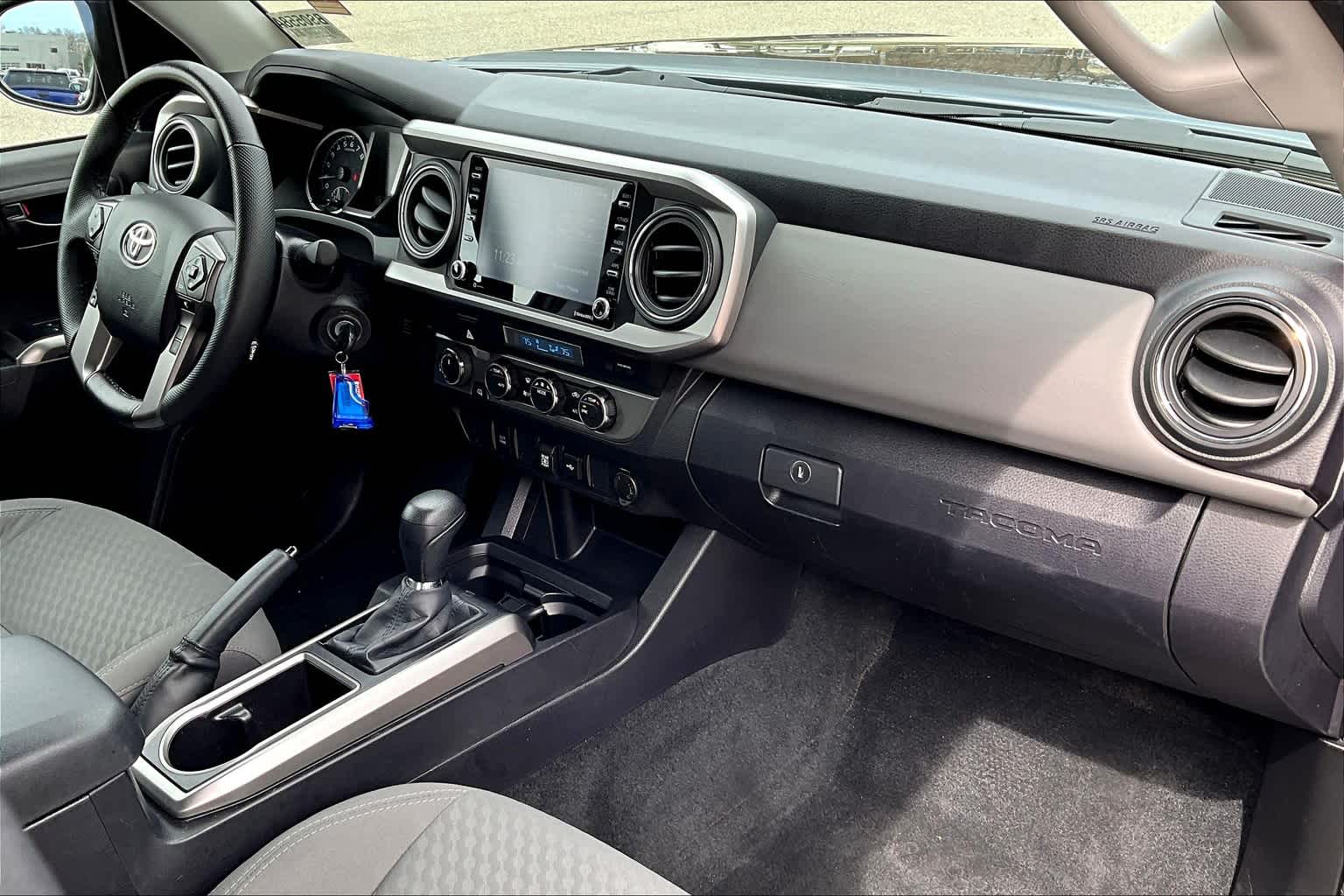 2022 Toyota Tacoma SR5 - Photo 14