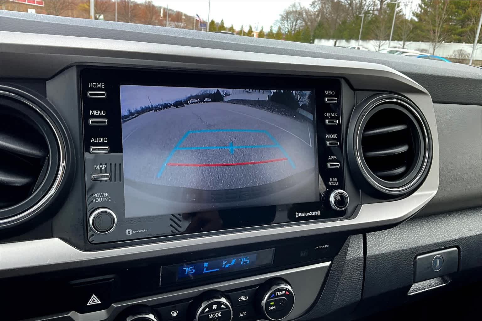 2022 Toyota Tacoma SR5 - Photo 19