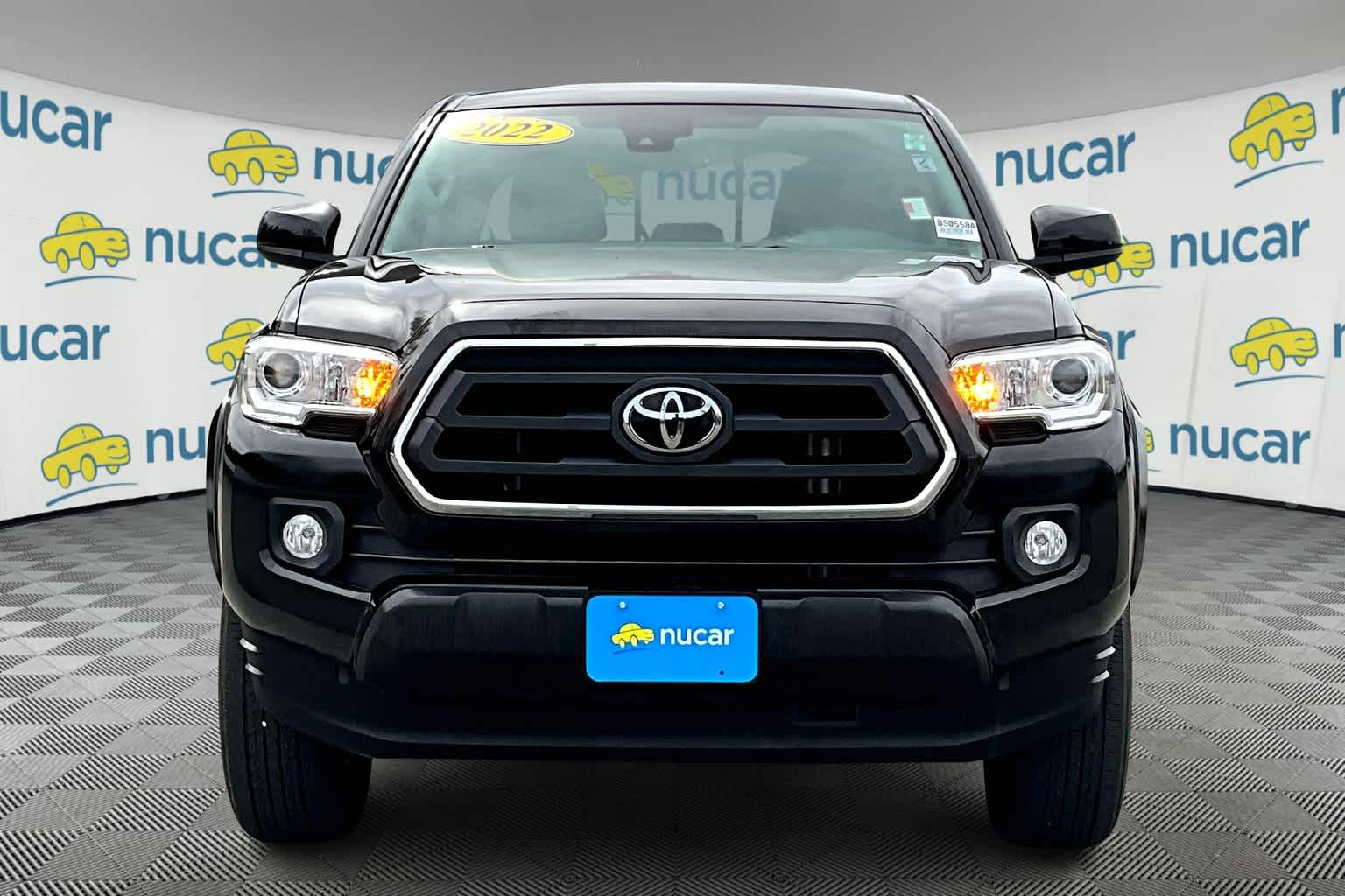 2022 Toyota Tacoma SR5 - Photo 2