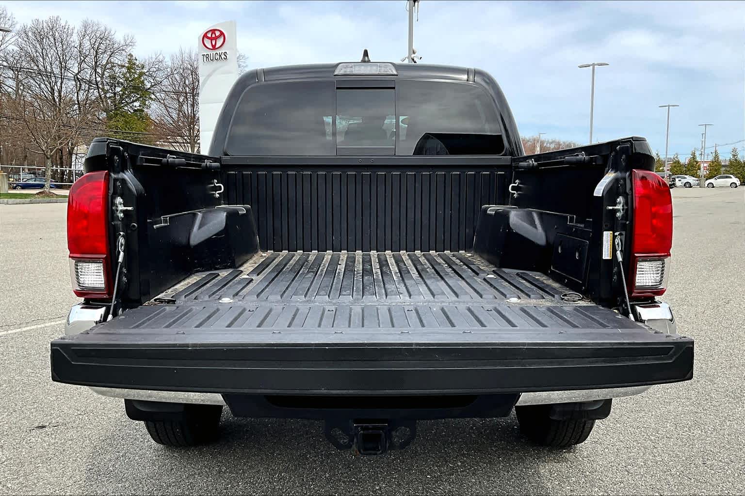 2022 Toyota Tacoma SR5 - Photo 31