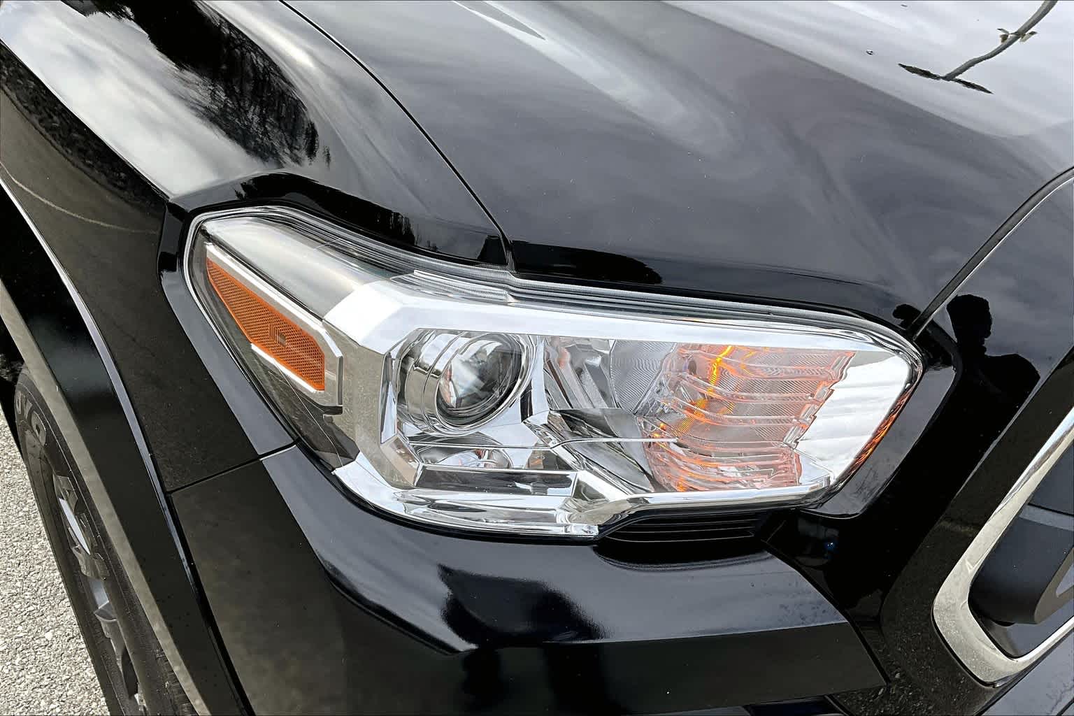 2022 Toyota Tacoma SR5 - Photo 33