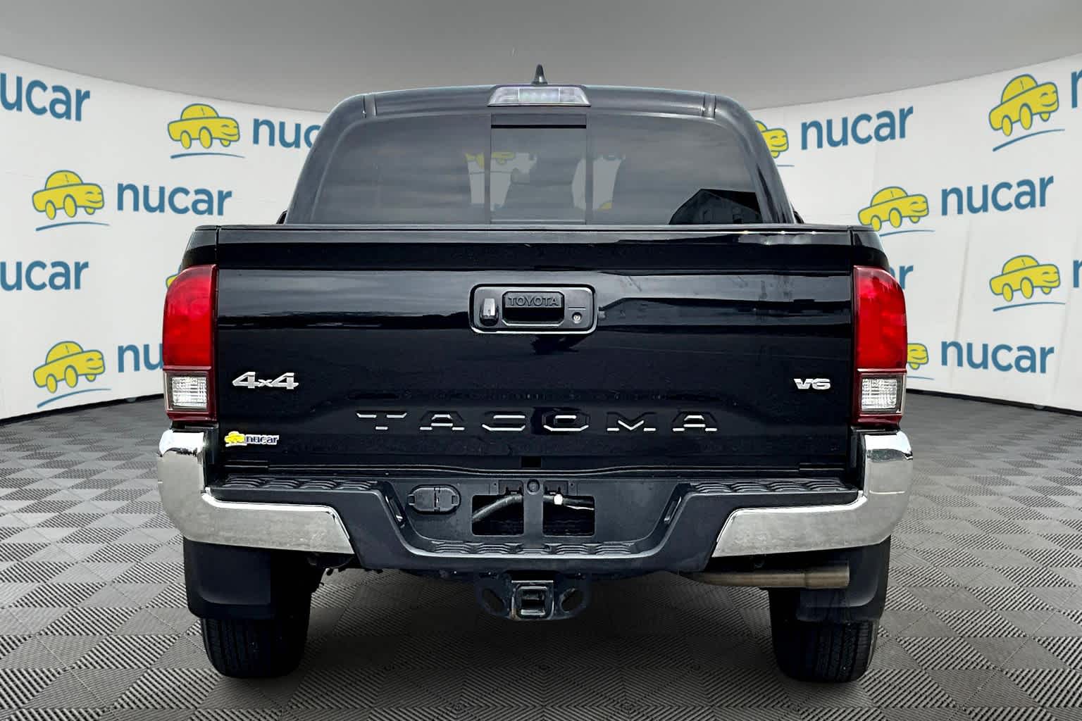 2022 Toyota Tacoma SR5 - Photo 5