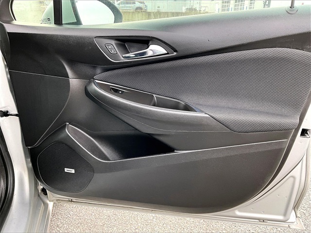 2017 Chevrolet Cruze LT - Photo 12