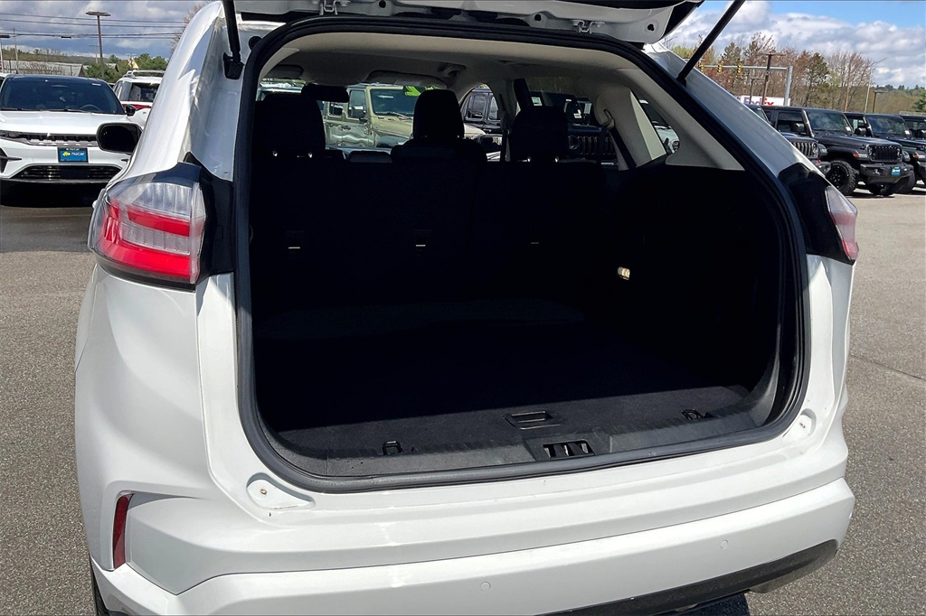 2022 Ford Edge SE - Photo 32