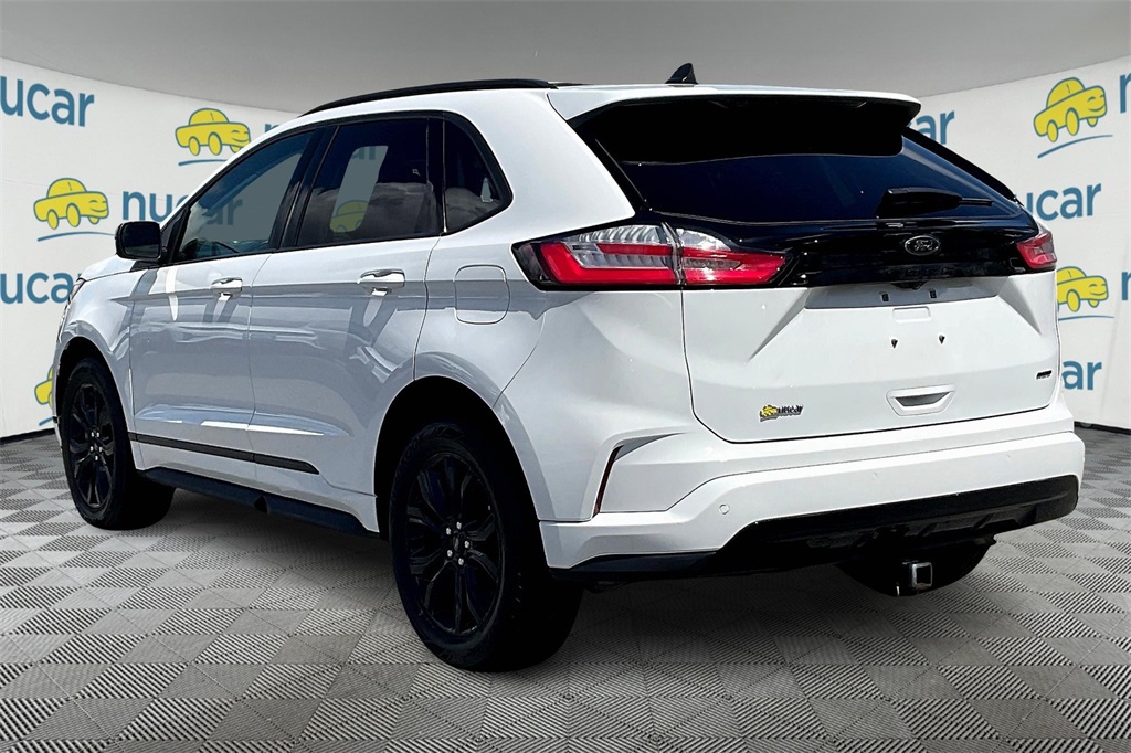 2022 Ford Edge SE - Photo 4