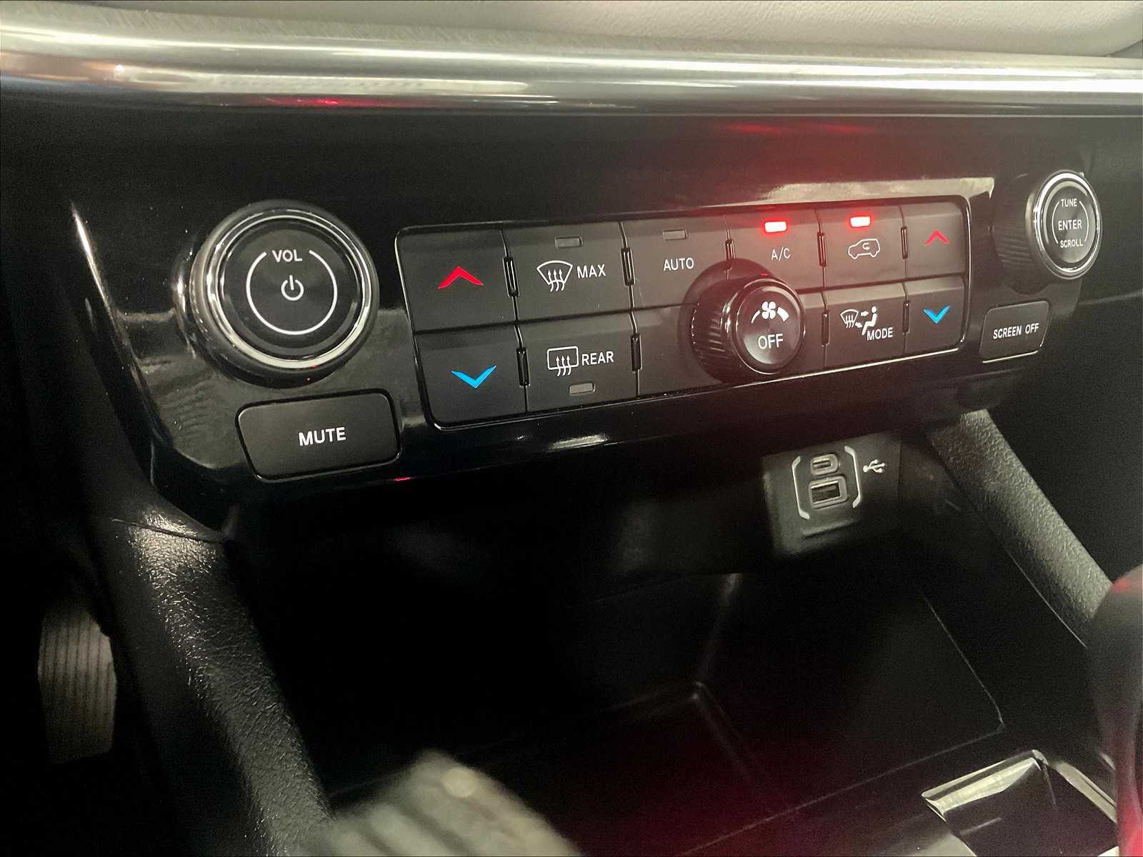 2023 Jeep Compass Limited - Photo 25