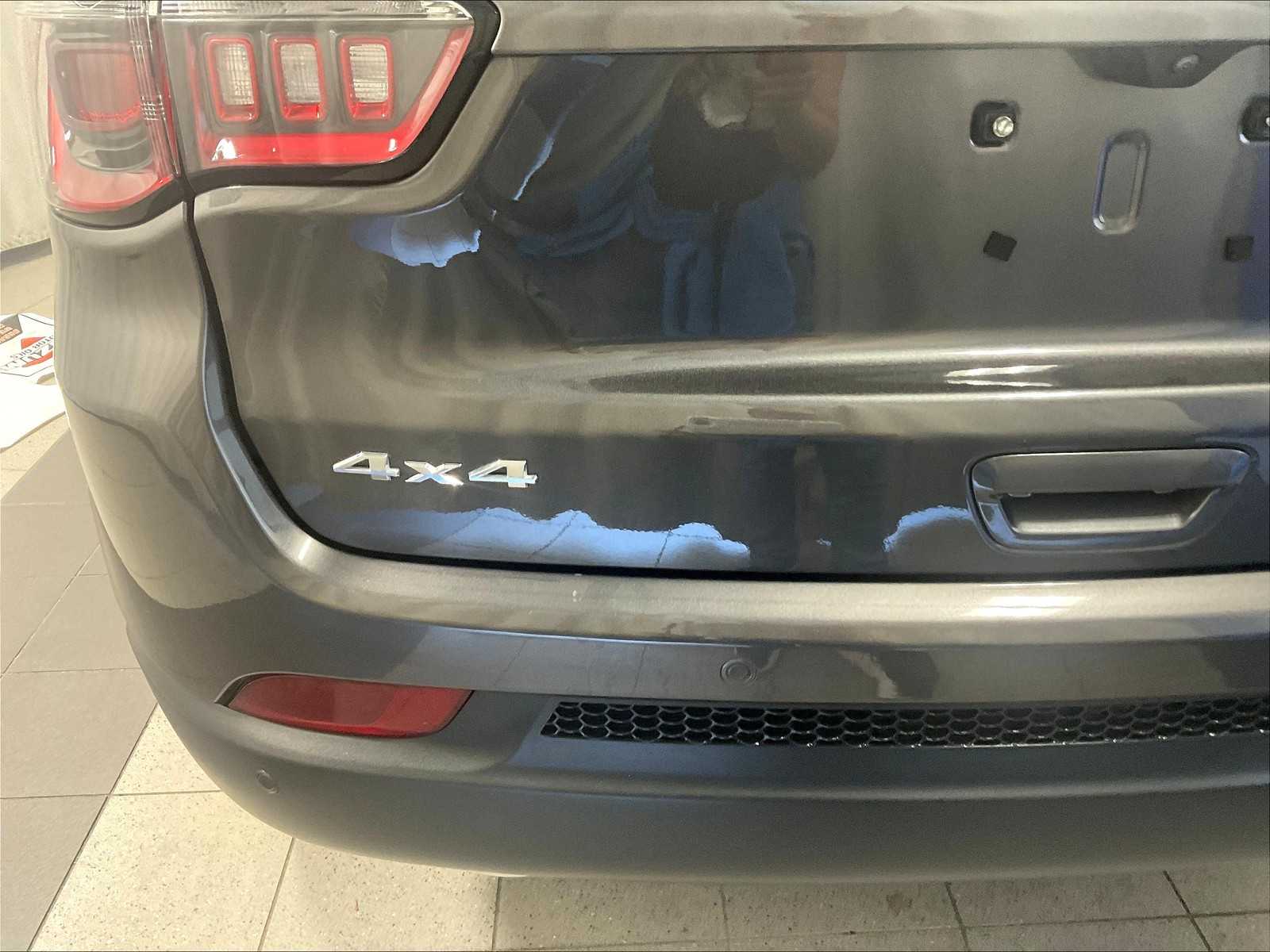 2023 Jeep Compass Limited - Photo 28