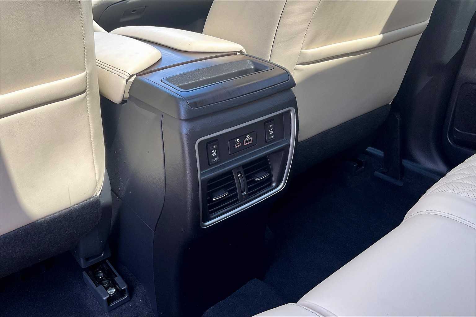 2022 Nissan Murano Platinum - Photo 28