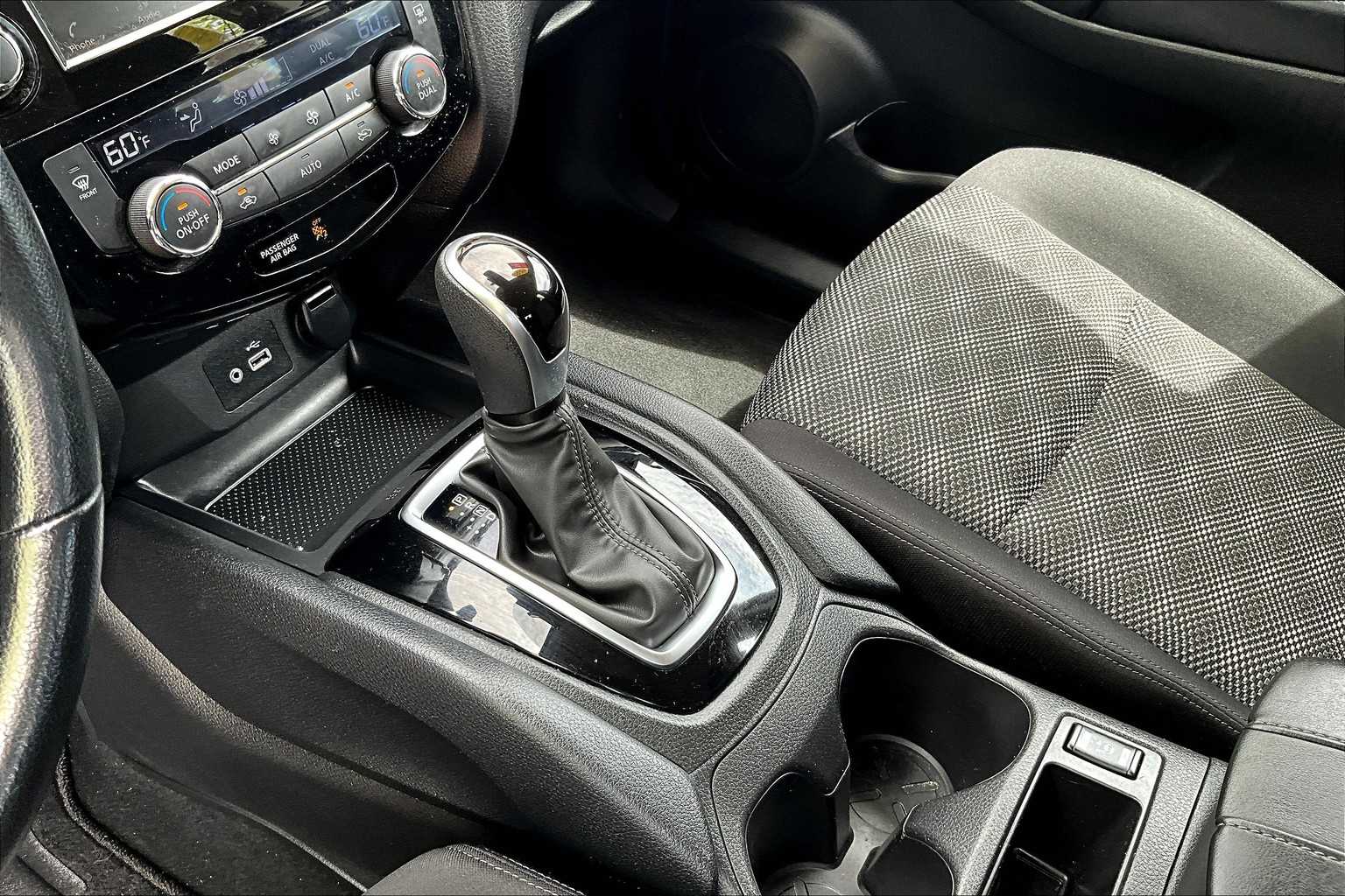 2021 Nissan Rogue Sport SV - Photo 20