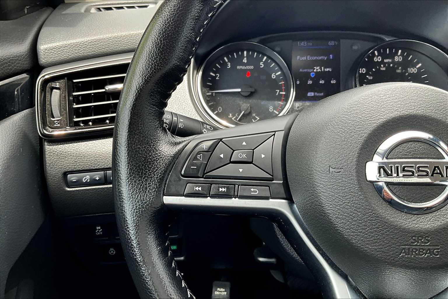 2021 Nissan Rogue Sport SV - Photo 22