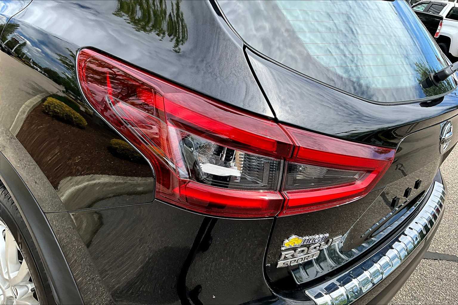 2021 Nissan Rogue Sport SV - Photo 32