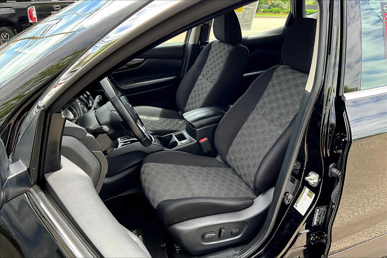 2021 Nissan Rogue Sport SV - Photo 10