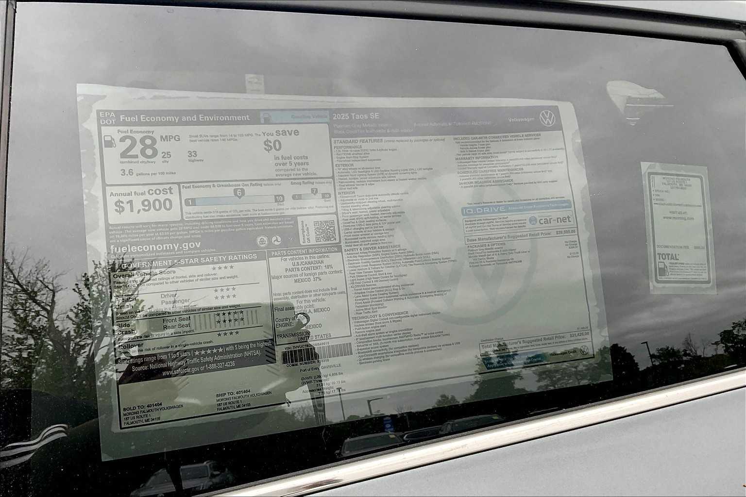 2025 Volkswagen Taos SE - Photo 18